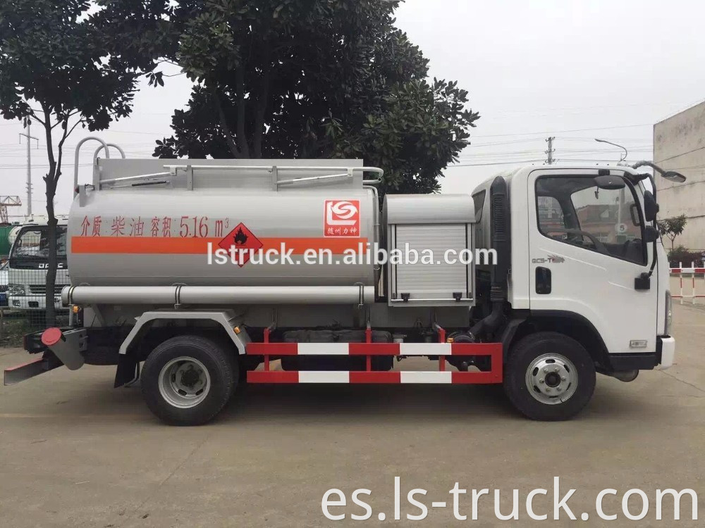 Cheap FAW Fuel Tank Truck,Oil Tanker,Fuel Bowser Mounted A Dispenser